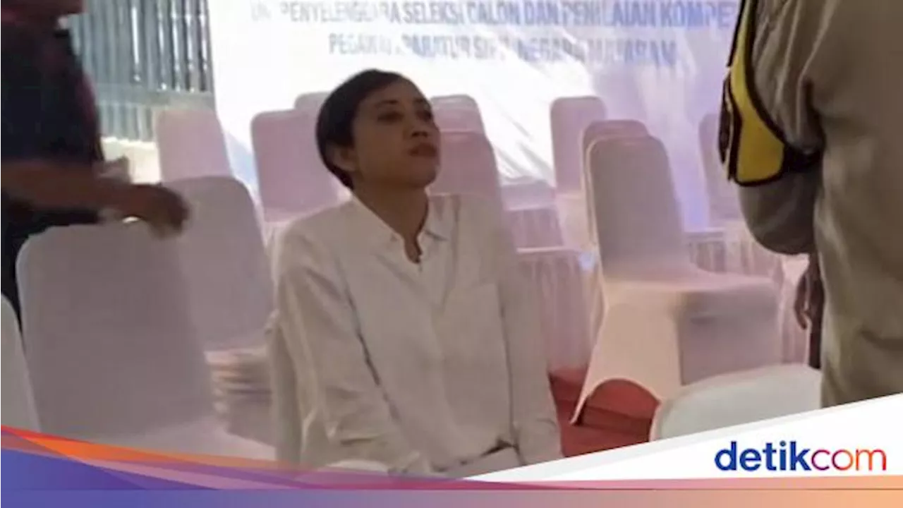 Viral Wanita Tiba-tiba Kaku Saat Tes CPNS di Lombok