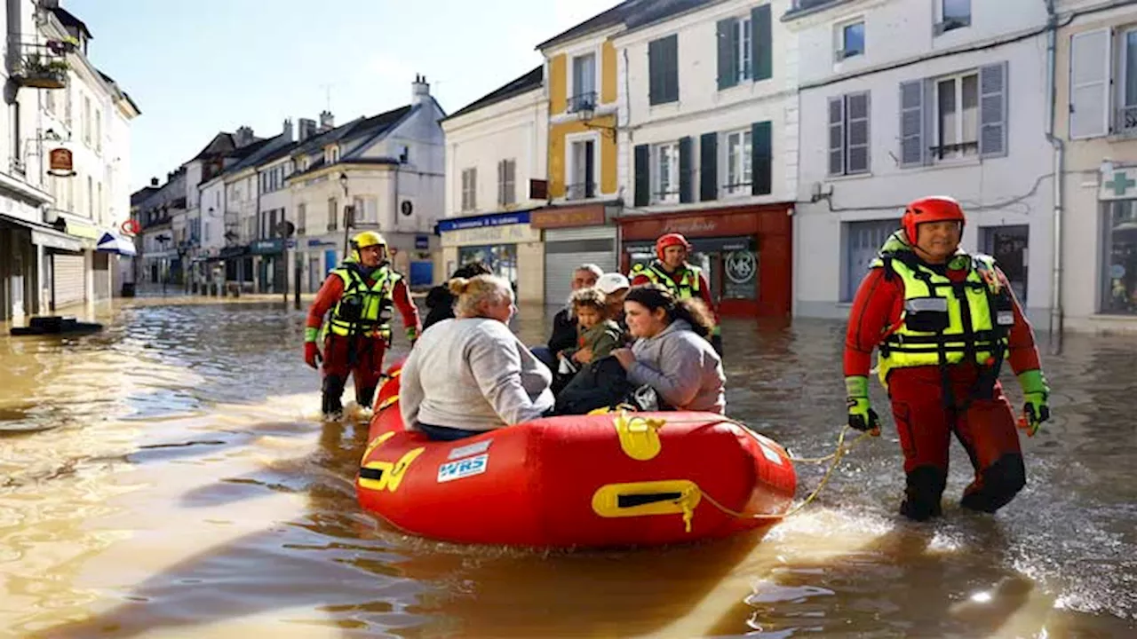 Floods cause damage, power outages in southeast France after heavy rainfall