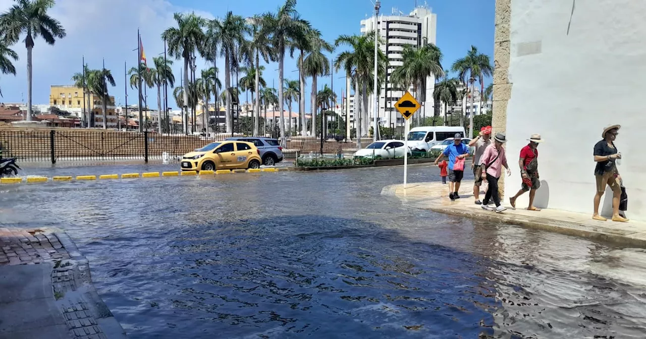 Inundaciones por aumento de la marea afectan a Cartagena