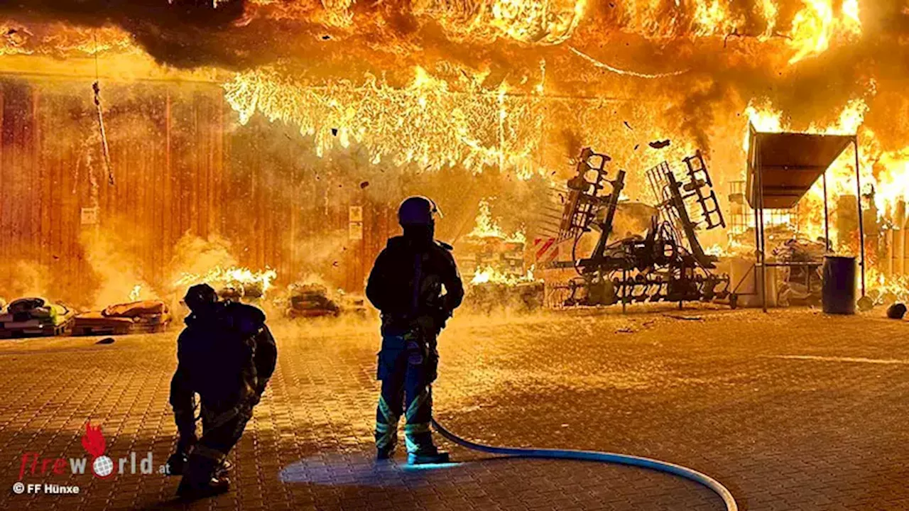 D: Enorme Brandintensität bei Hallenbrand eines Gewerbebetriebes in Hünxe → Teil mit 600 Tonnen Dünger geschützt