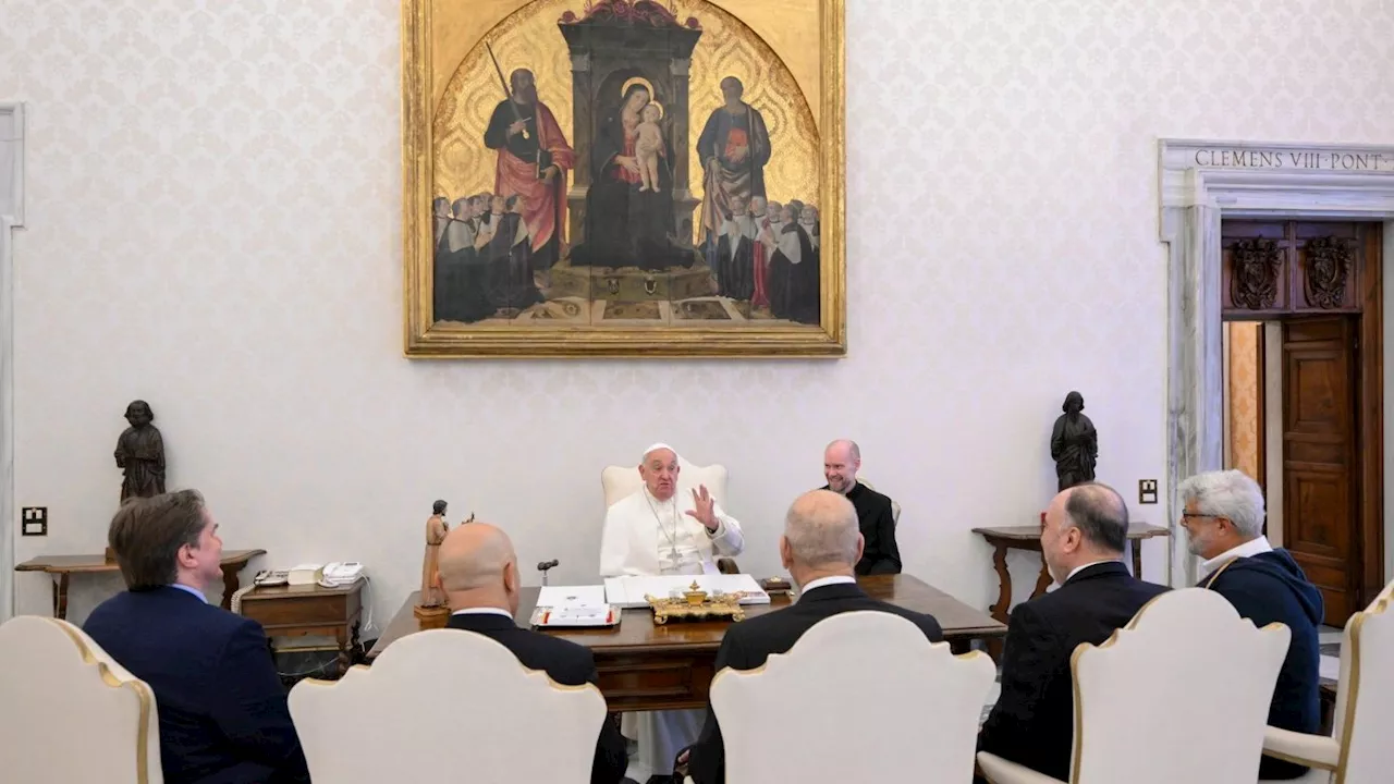 Pope presented with Holy Land peace perspective