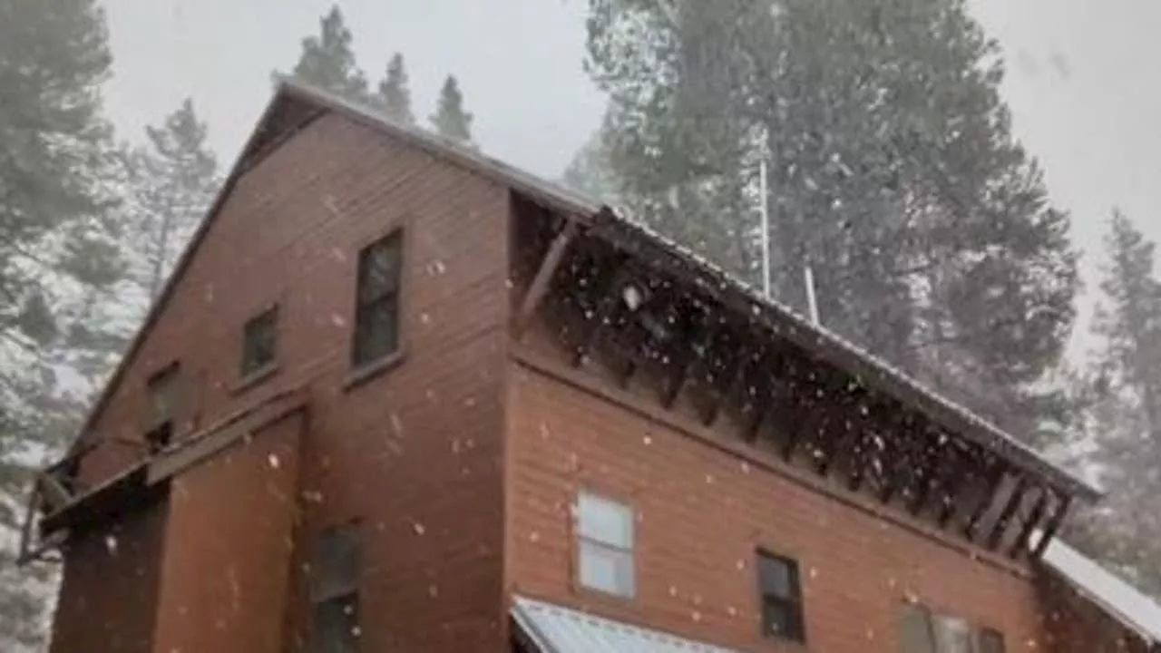 Sierra sees its first snow of the season