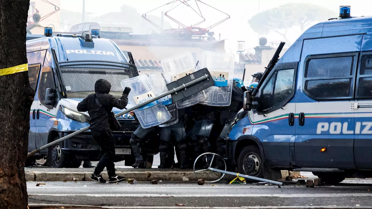 Scontri a Roma al corteo pro Pal, arrestato un 41enne. I giudici: “Persona estremamente pericolosa”