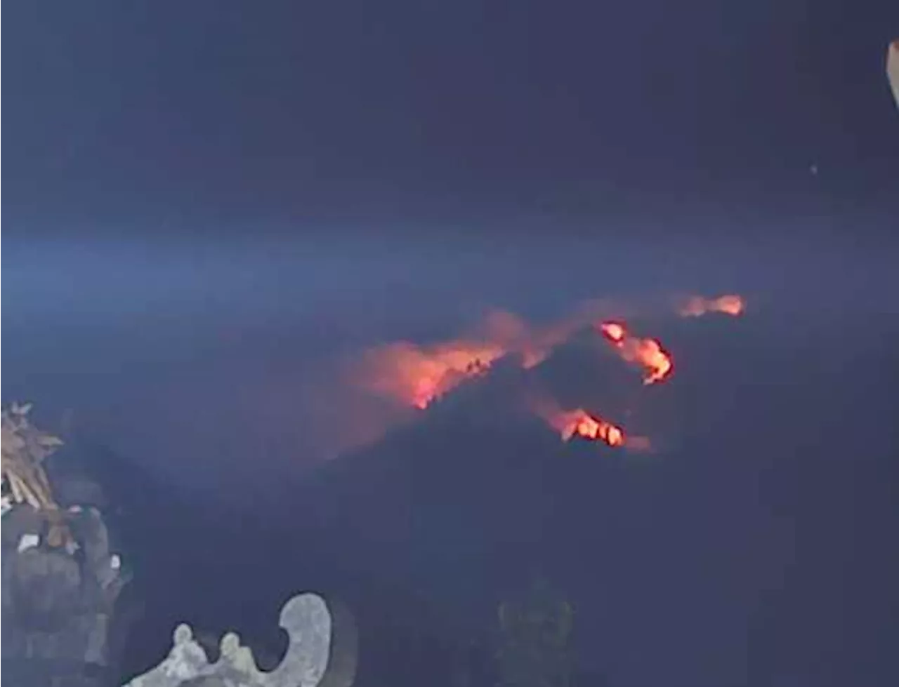 Meluas, Kebakaran di Gunung Agung Hanguskan 145 Hektare Lahan