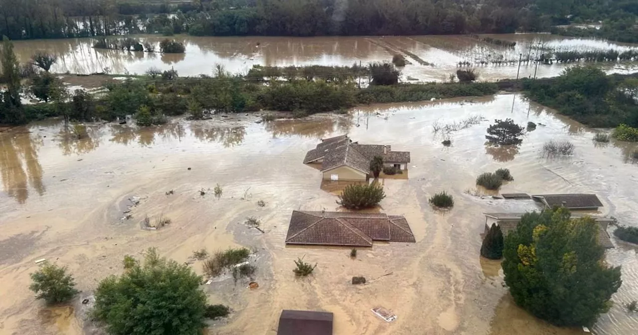 Terrifying moment 'tsunami' of flood water completely submerges French town