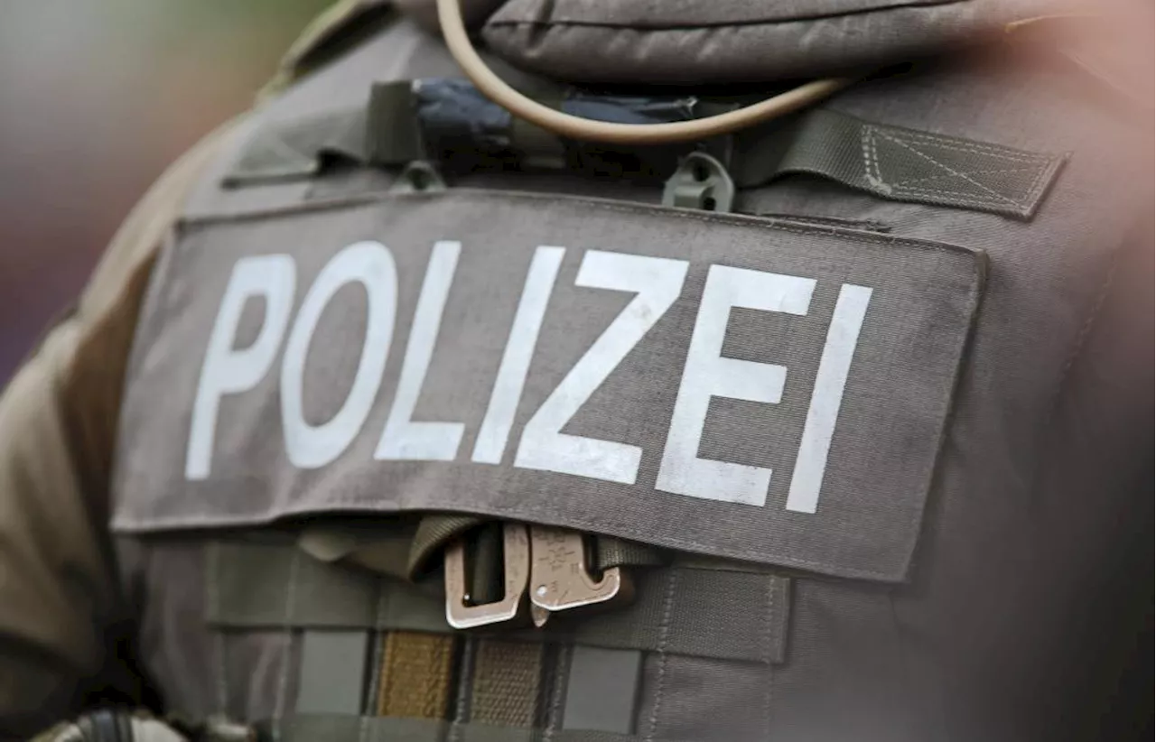 Mutmaßliche Waffen- und Drogenhändler gefasst – Razzien im Raum Schwandorf und Amberg