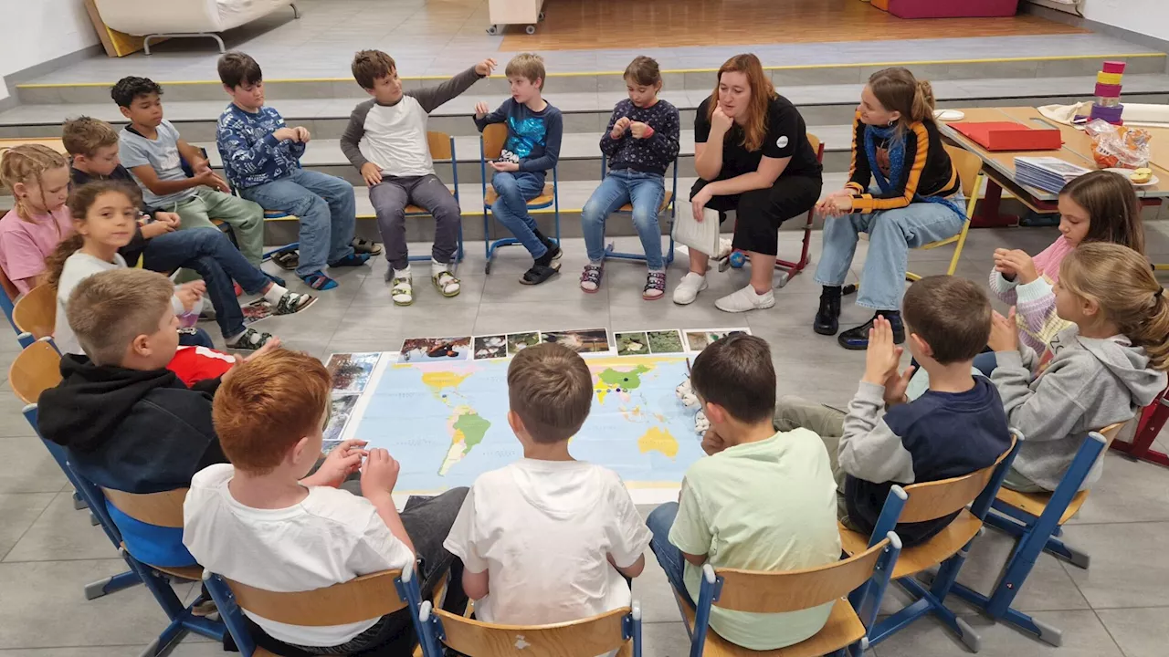 Göttlesbrunner Schüler lernten mehr über den Weg unserer Kleidung
