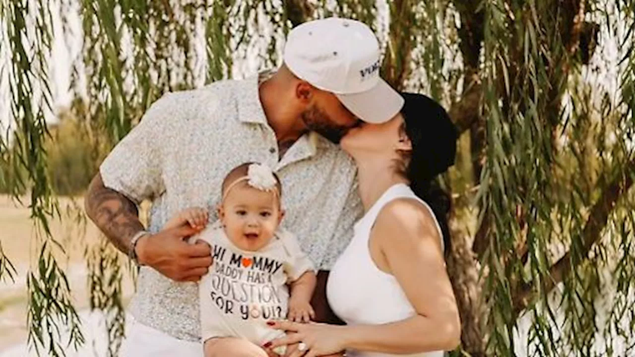 NFL-Star Dak Prescott verlobt sich - mit süßer Unterstützung seines Babys