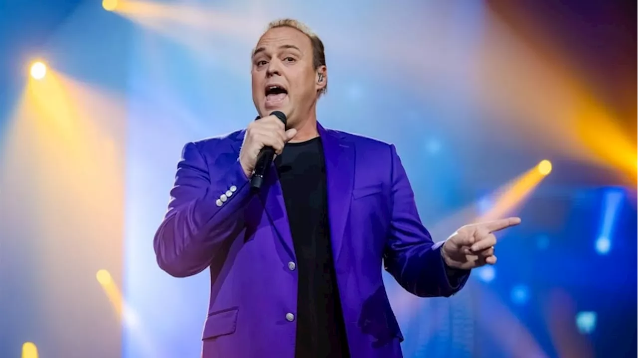 Frans Bauer past weer in oude Ahoy-pak: 'Beste Frans die je in jaren hebt gezien'