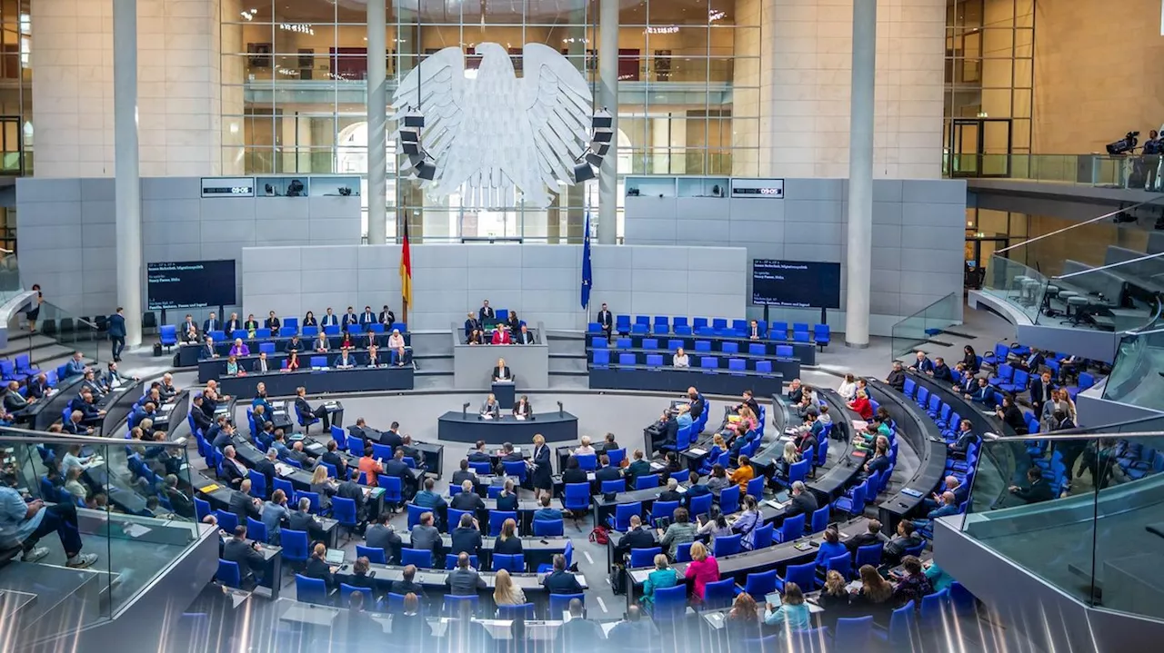 Bundestag beschließt Sicherheitspaket nach Panne bei Abstimmung