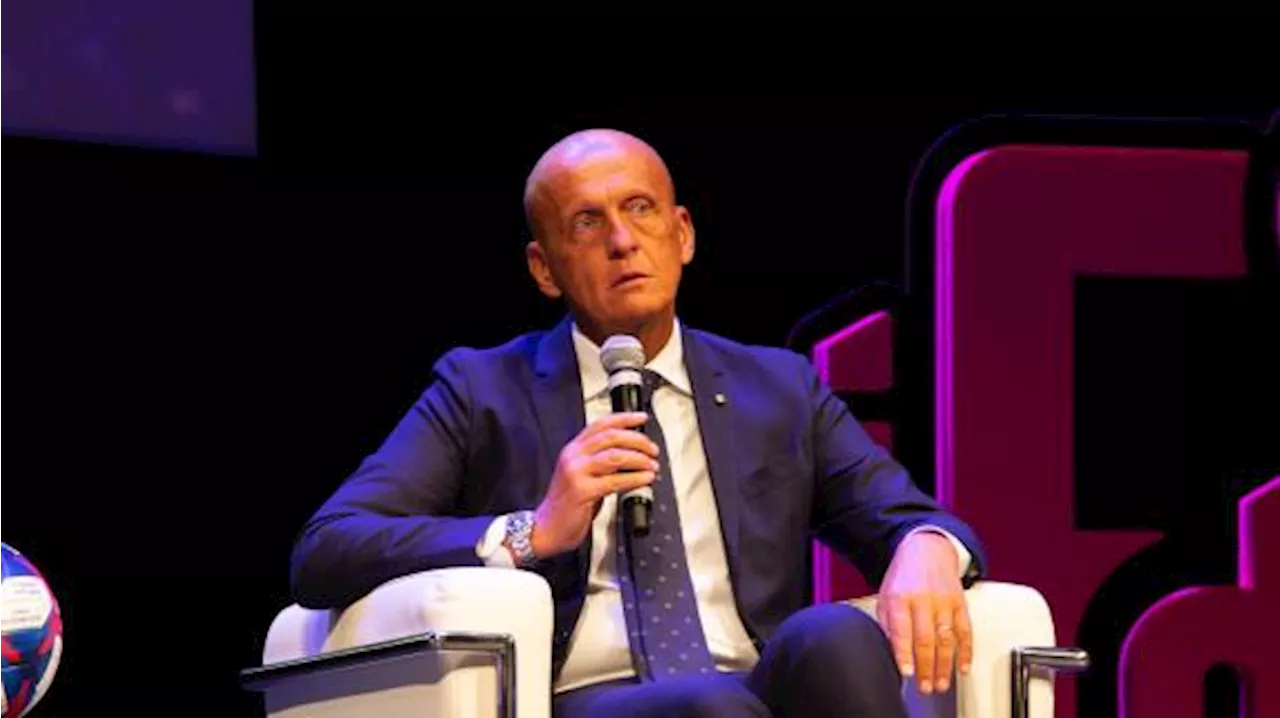 Collina: 'Ho arbitrato anche una partita di Holly e Benji. A 25 anni persi tutti i capelli'