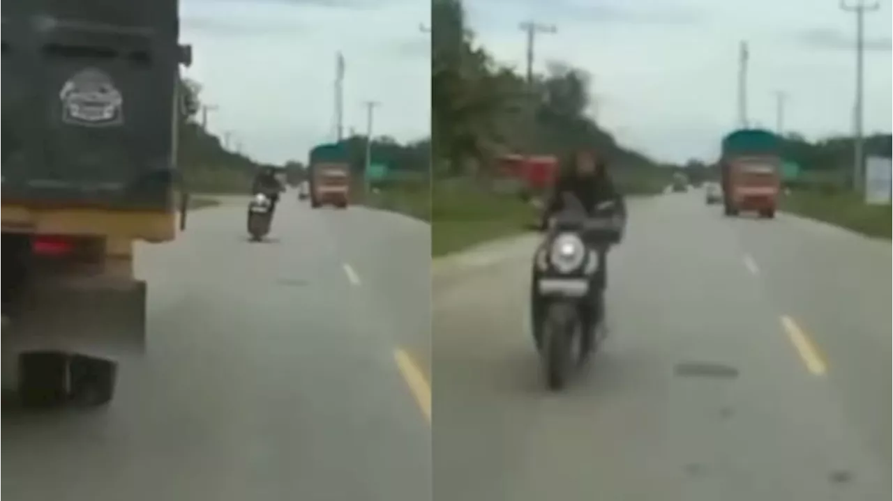 Viral Detik-detik Adu Banteng Motor Scoopy vs Grand Max