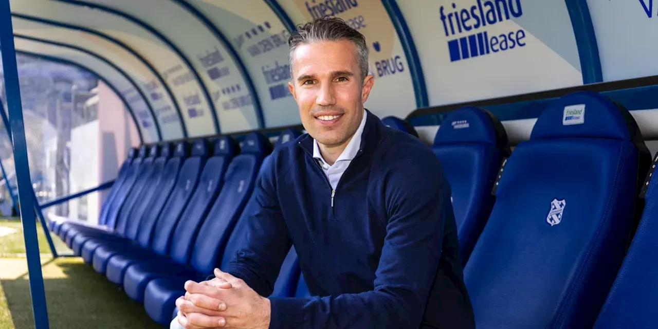 Van Persie deelt torenhoge ambities bij Heerenveen: 'Niet bang zijn'