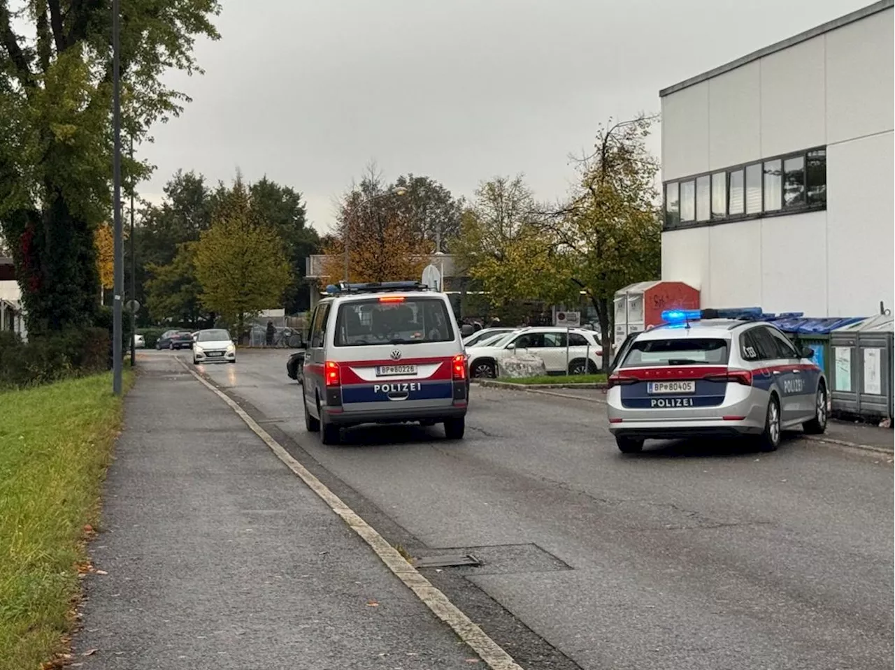 Messer-Angreifer flüchtete während Polizei-Einvernahme durch ein Fenster