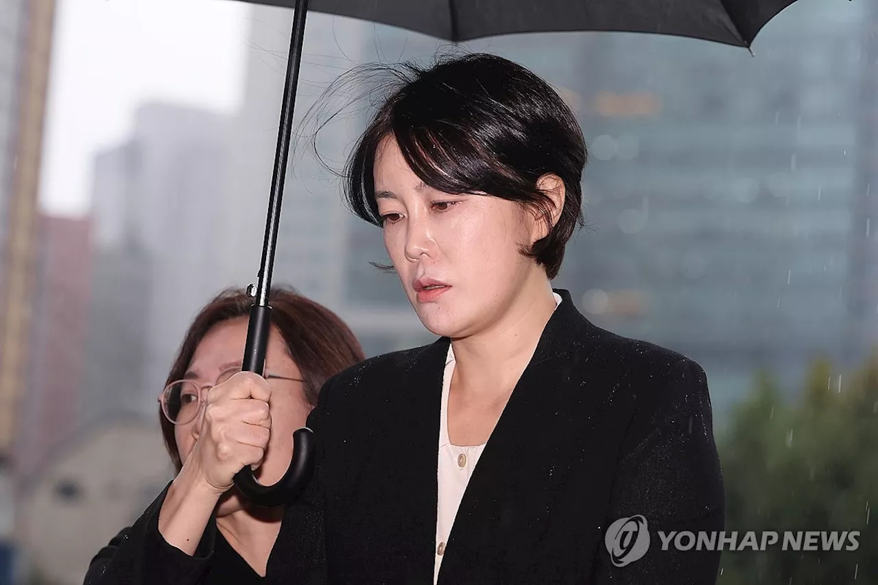 '음주운전' 문다혜 경찰 출석 '깊이 사죄…해서는 안될 큰 잘못'(종합)