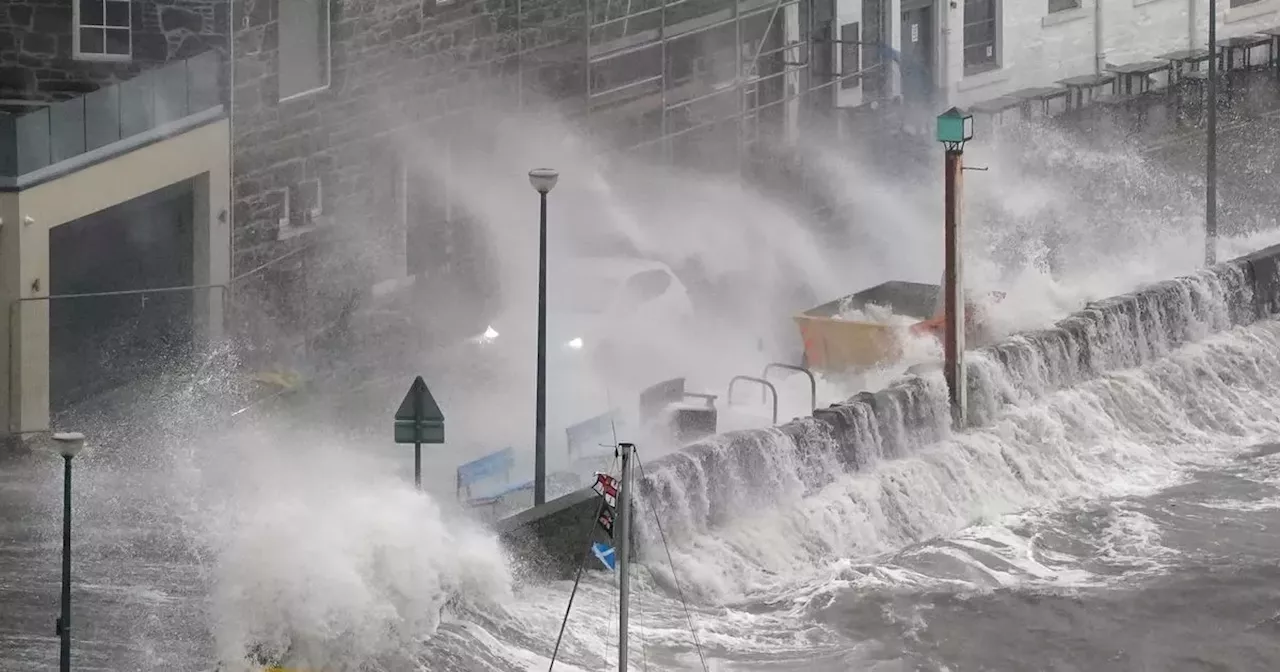 Storm Ashley: Met Office issues danger to life warning as 80mph winds forecast