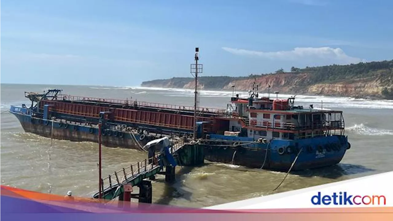 KKP Temukan Kapal Maling Pasir Laut Lagi, Kali Ini di Bengkulu