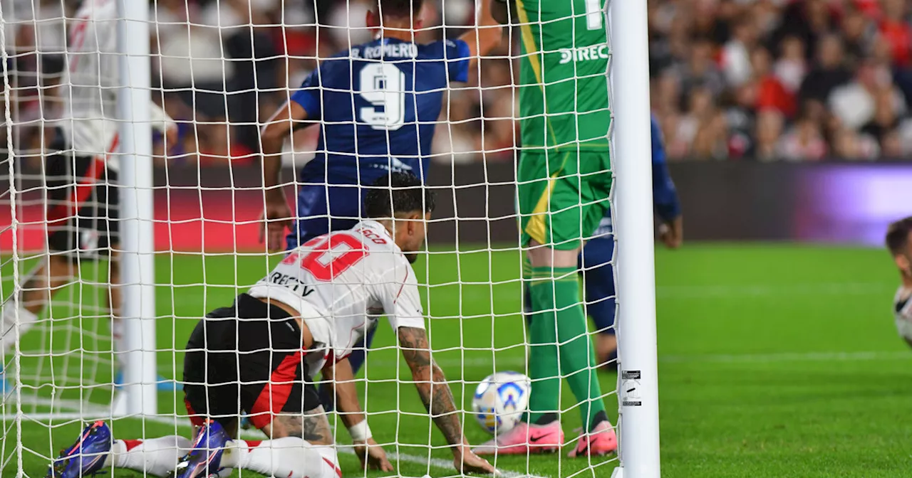 Vélez venció 1-0 a River en el Monumental