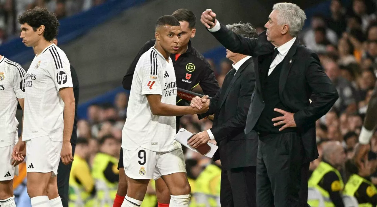 Real Madrid, Ancelotti difende Mbappé dall'accusa di stupro: «Sono solo speculazioni»