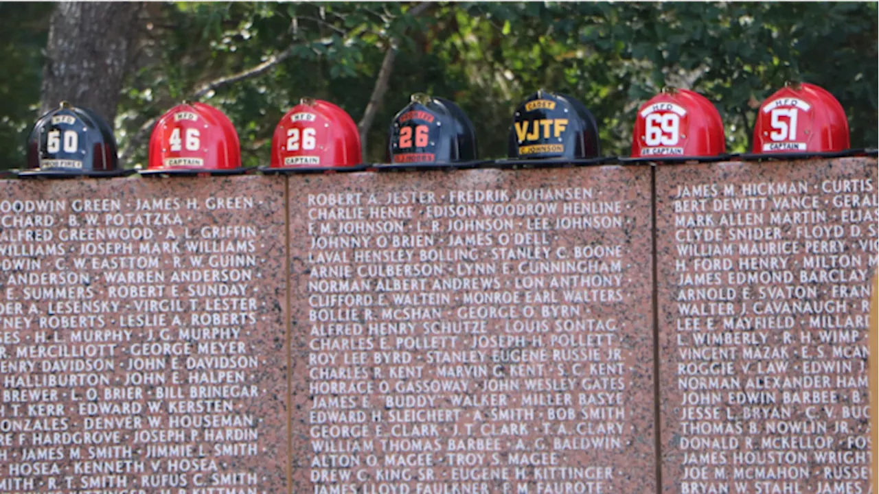 Houston Fire Dept. holds memorial ceremony for fallen firefighters