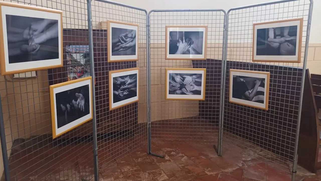 Le temple de Roquecourbe écrin pour les photos de Daniel Moreau