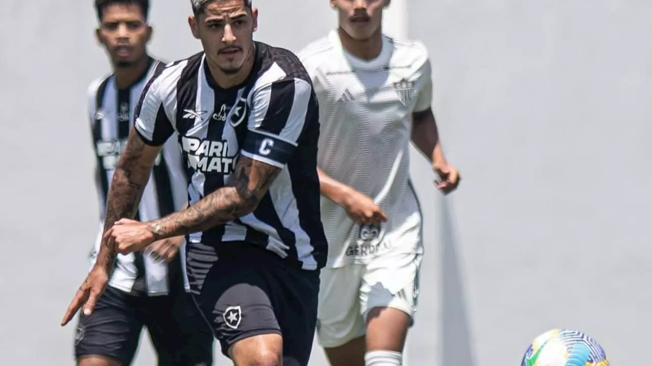 Botafogo é líder do Campeonato de Aspirantes e JP Galvão é destaque em retorno ao clube