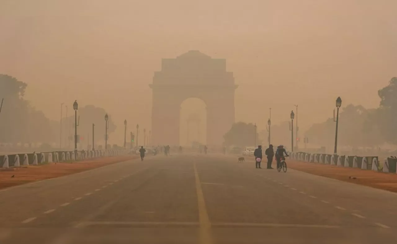 दिल्ली में शनिवार सुबह भी हवा का बुरा हाल, 13 हॉटस्पॉट्स का AQI डरा रहा, देखिए कितना &#039;जहर&#039;