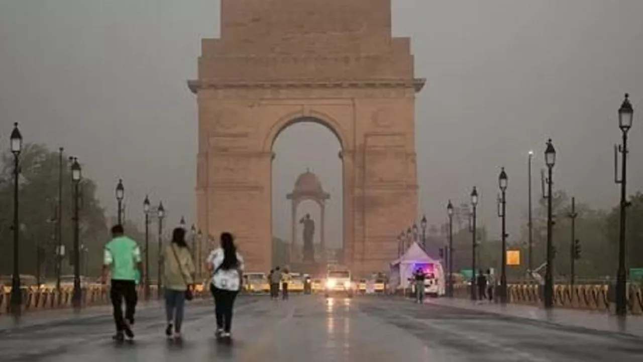 Weather Updates: दिल्ली-NCR समेत पूरे उत्तर भारत में गिरेगा तापमान, इन राज्यों में बारिश का अलर्ट, जानें मौसम का हाल