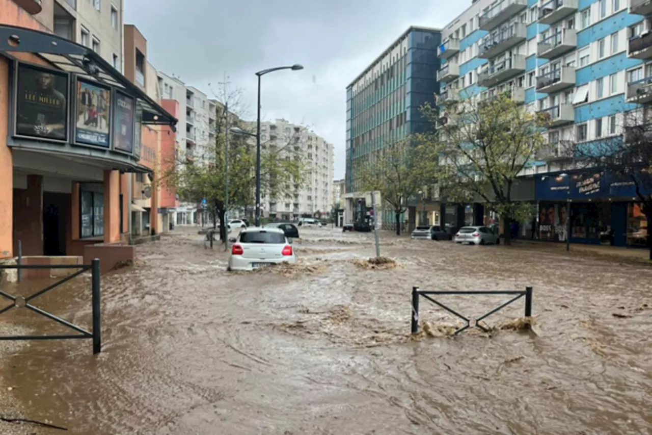 Starke Regenfälle und Gewitter: Überflutungen in den Cevennen und Zentralmassiv