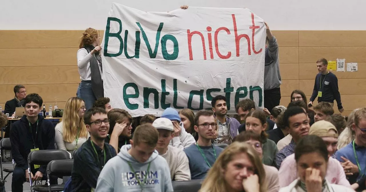 Grüne Jugend geht eigenen Vorstand hart an