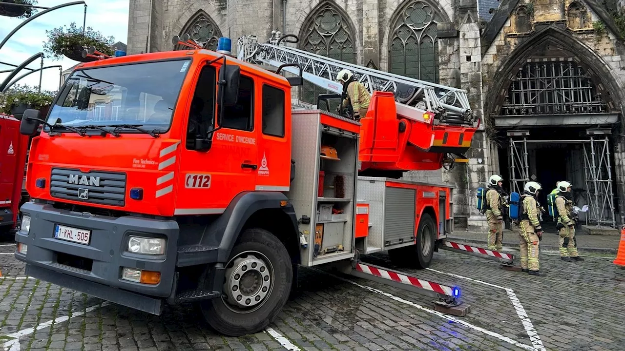 Exercice incendie à Dinant : des personnes et des œuvres d’art évacuées de la Collégiale