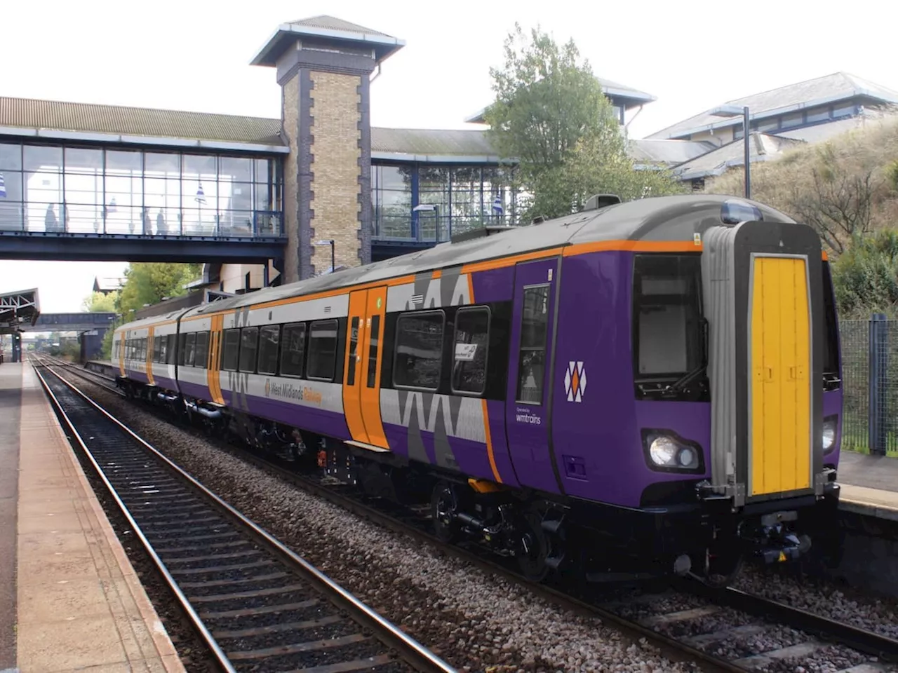 No trains on key West Midlands route - here's the latest on fixing the latest problem