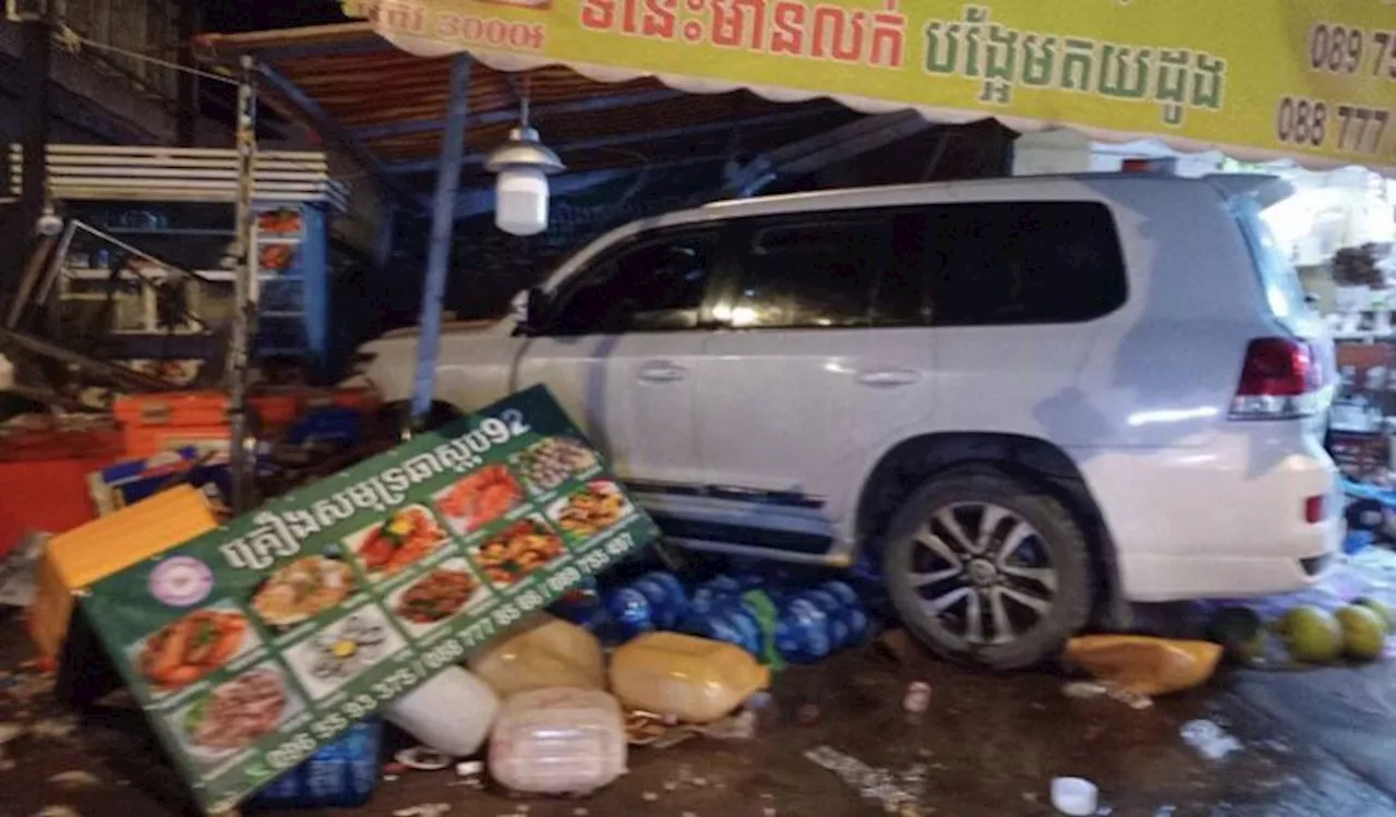 Chinese-national causes havoc after smashing car into stalls and house in Phnom Penh; pays RM36,500 in compensation