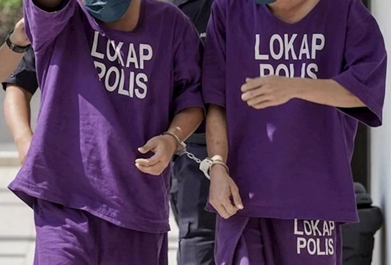 Cops nab two men for robbing a Kota Tinggi mini-market