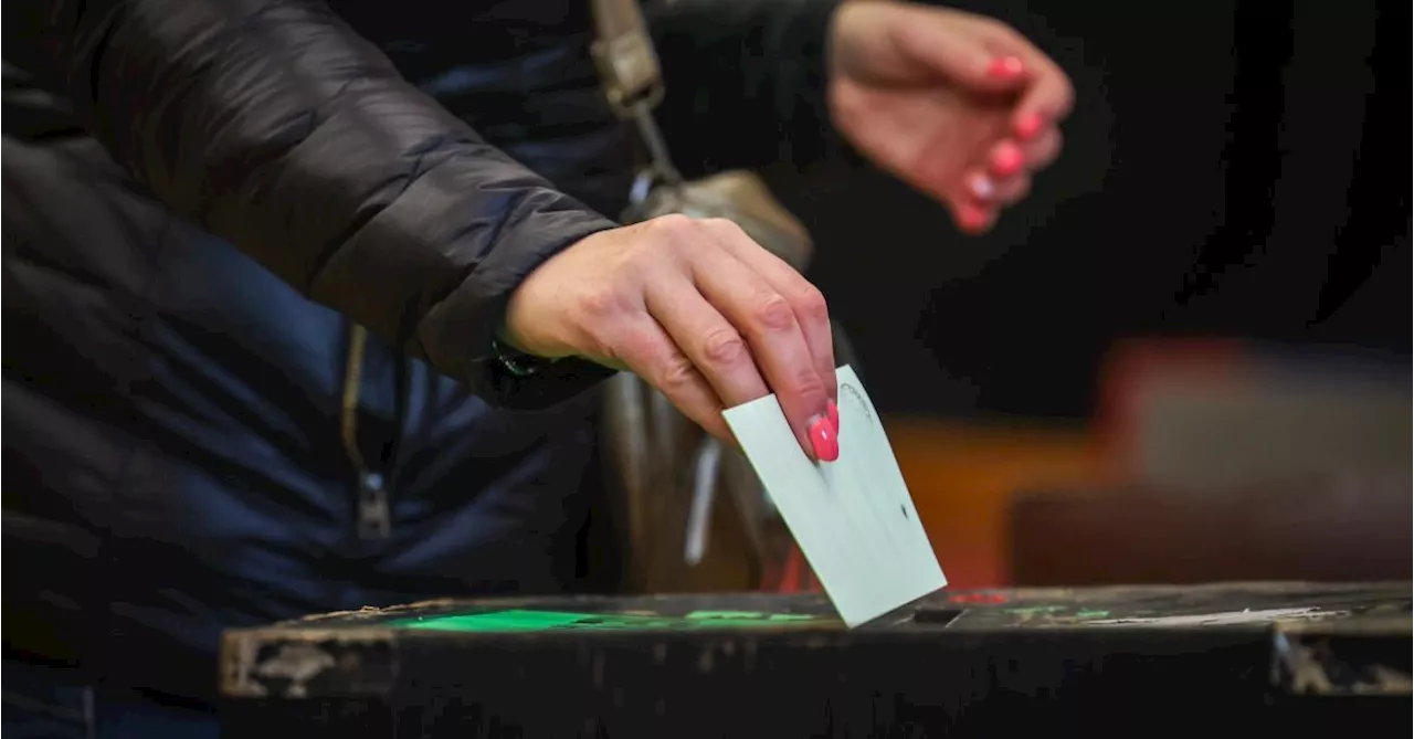 Elections communales 2024 : le cordon sanitaire rompu en Flandre, deux partis s’associent au Vlaams Belang à