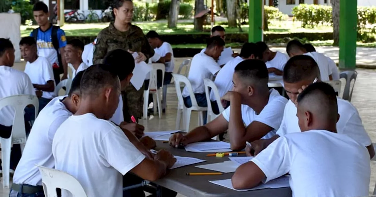 11ID recruits militiamen to bolster security in Sulu