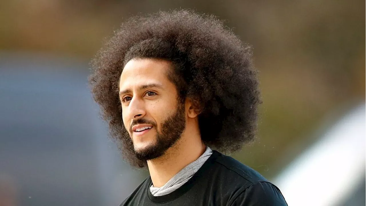 Colin Kaepernick Honored as an Activist at WNBA Playoff Game