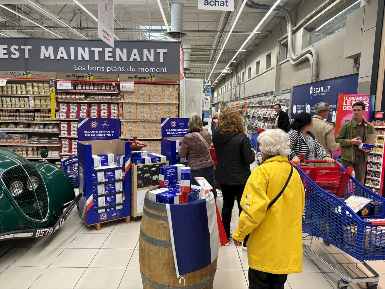 Duralex, le Slip Français et Carrefour : ces fleurons du made in France se serrent les coudes