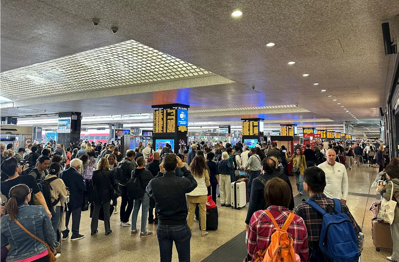 Guasto alla linea blocca treni a Roma Termini e Roma Tiburtina: caos, disagi, ritardi e cancellazioni