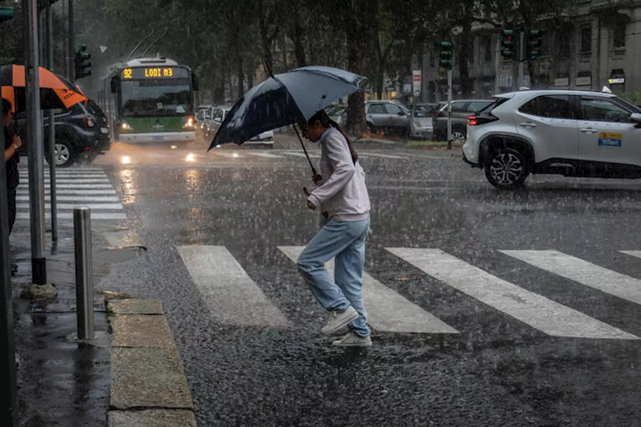 Maltempo: allerta arancione per giovedì 3 ottobre su Veneto, E-R, Toscana, Marche, Umbria