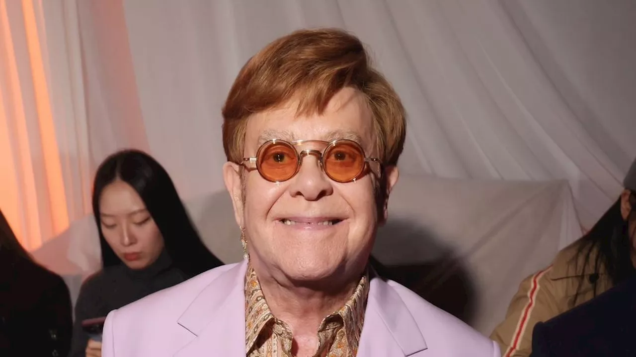 “Nunca me senti tão feliz quanto agora”, diz Elton John sobre marido e filhos