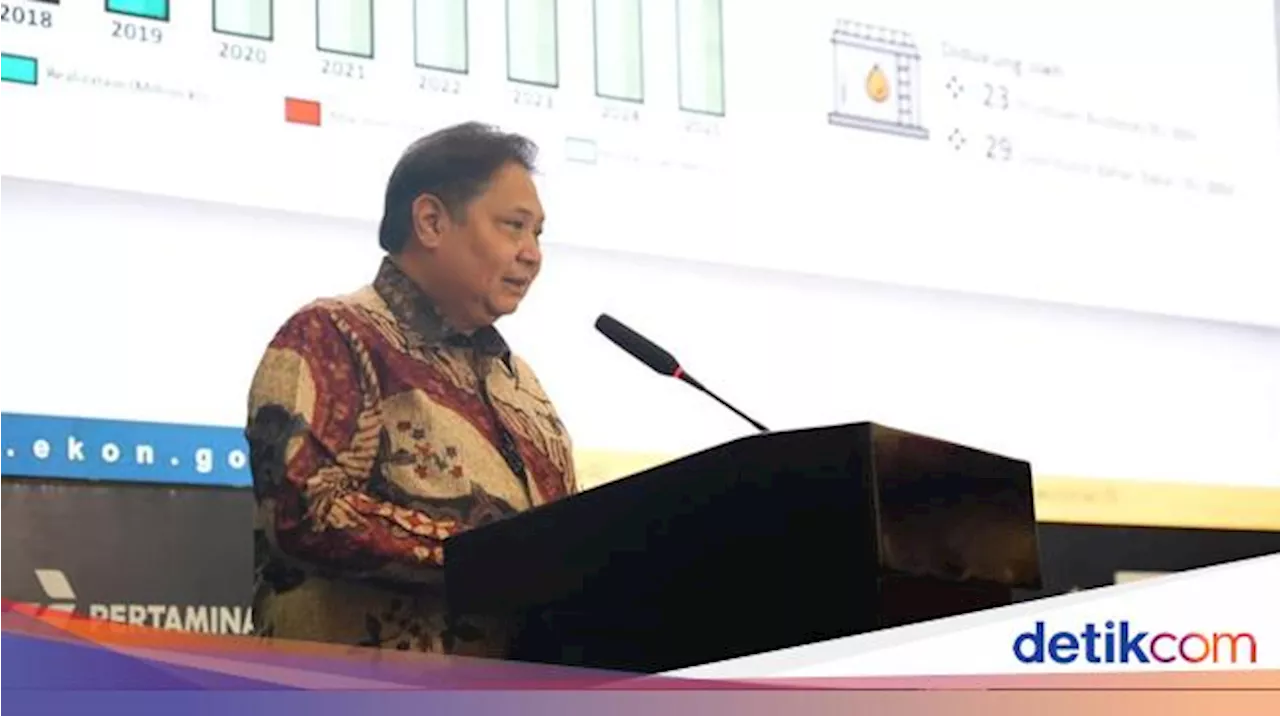 Merangkap Jadi Menaker, Airlangga Godok Upah Minimum 2025