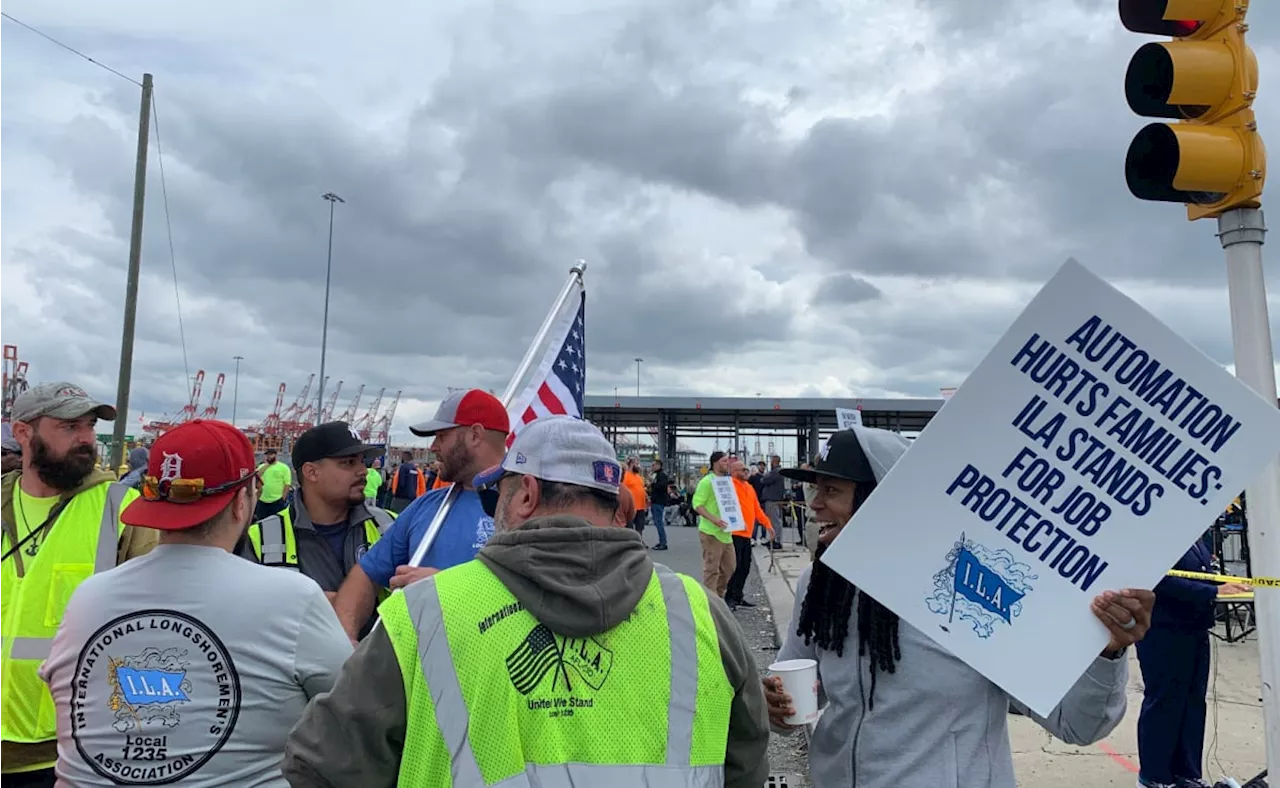 Inicia huelga en puertos de EU, advierten por consecuencias al comercio