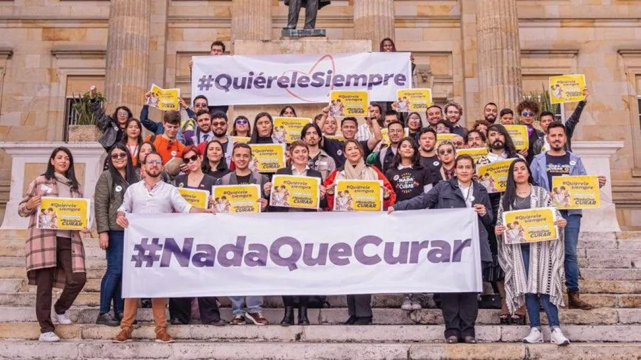 Radican proyecto de ley 'Quiérele Siempre' que busca prohibir las prácticas de conversión en Colombia