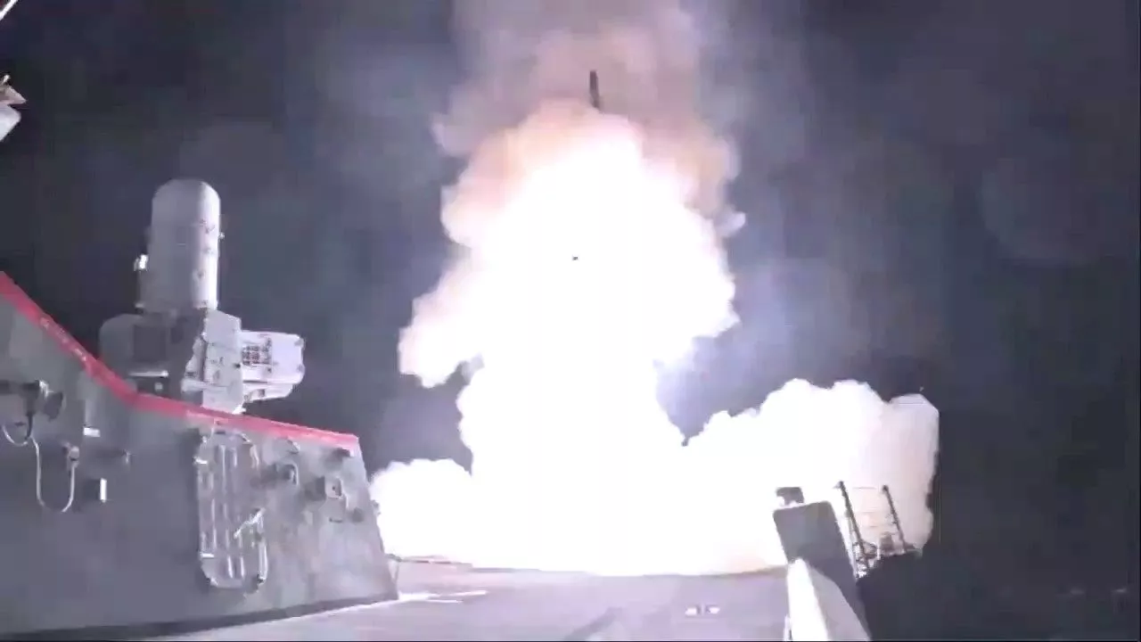 US guided-missile destroyers fires ballistic missile interceptors to defend Israel against Iranian barrage