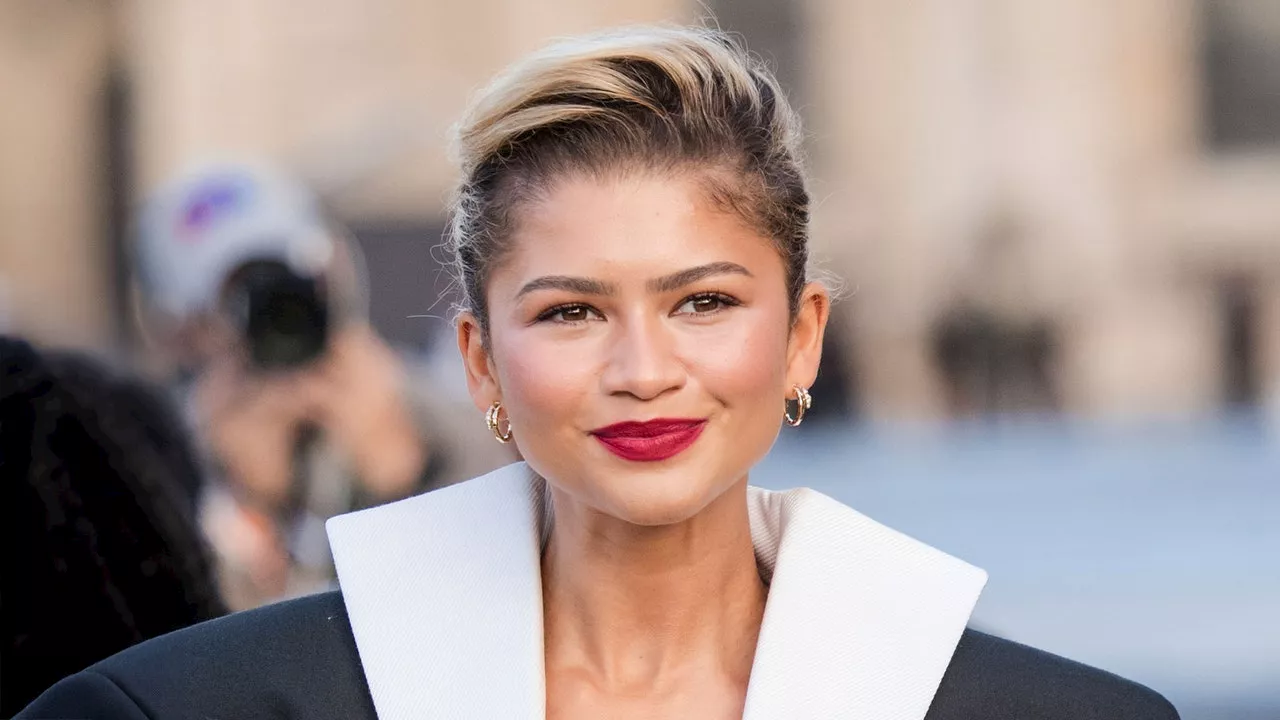 Zendaya at Paris Fashion Week is what Emily Cooper wishes she dressed like