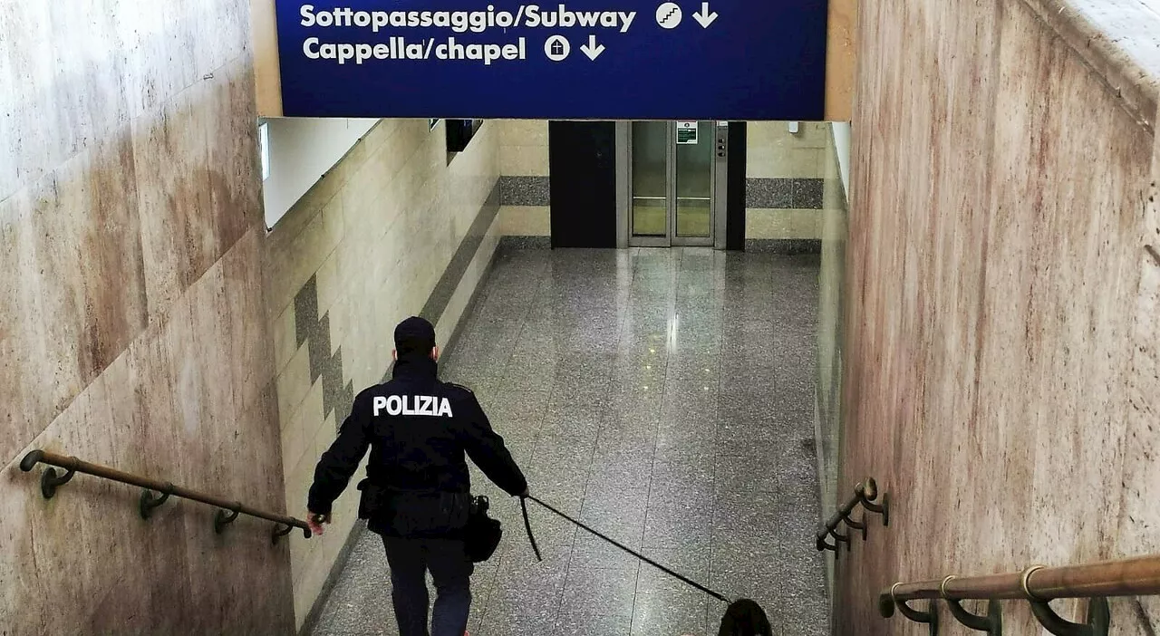 Terni, 22enne tenta il suicidio sulla passerella della stazione: salvata dai passanti e dalla polizia ferrovia