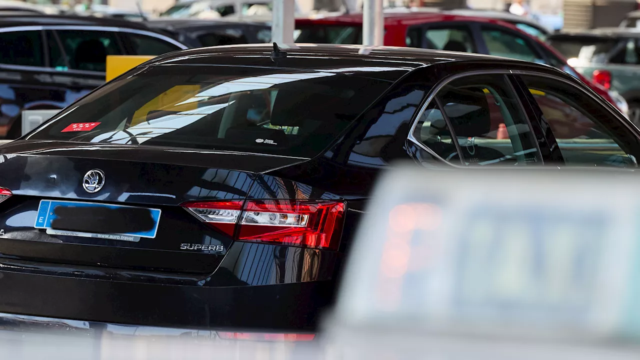 Un hombre en silla de ruedas agrede a dos agentes de movilidad en Atocha