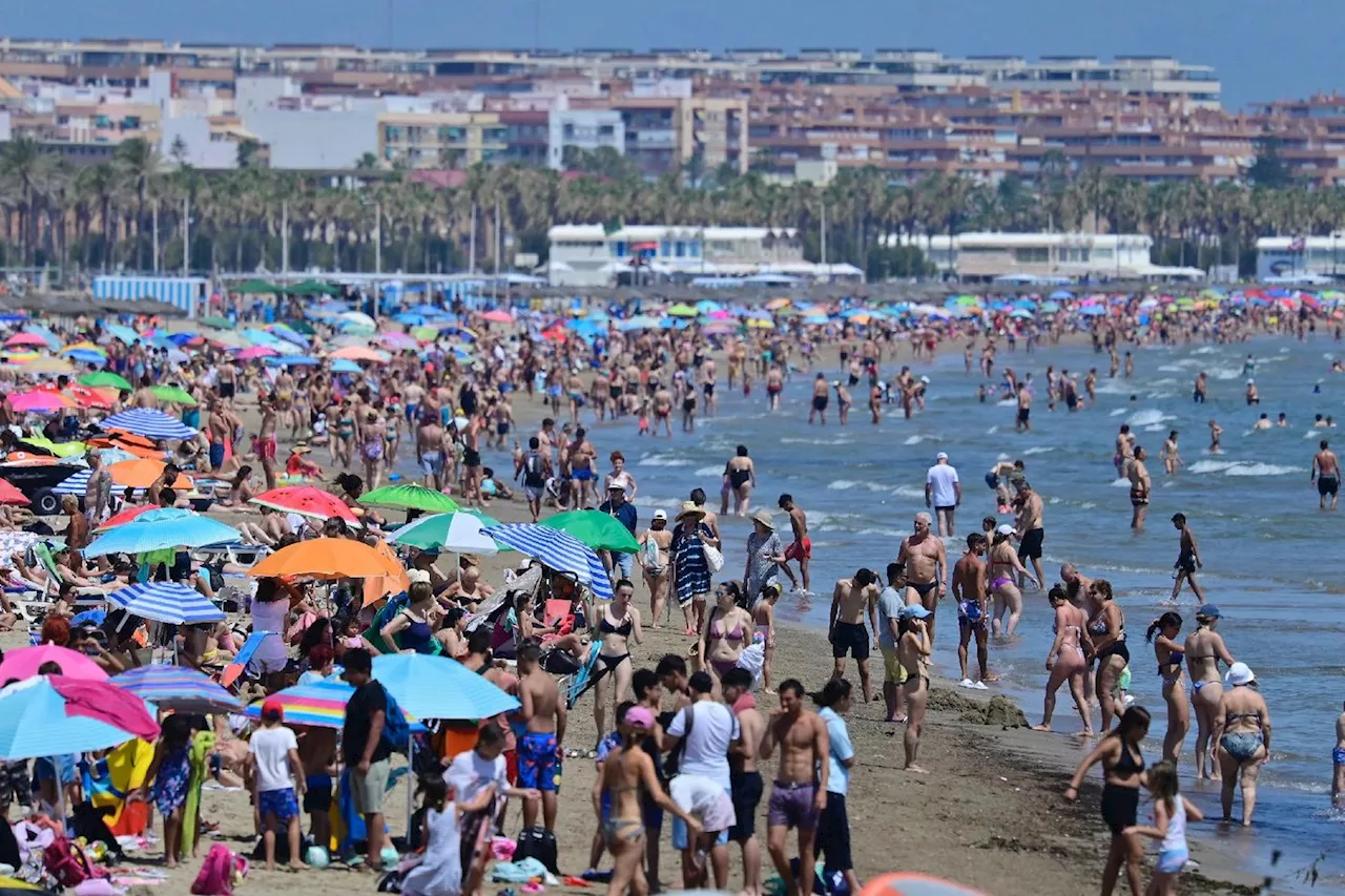 L'Espagne a reçu un nombre record de 21,8 millions de touristes étrangers cet été