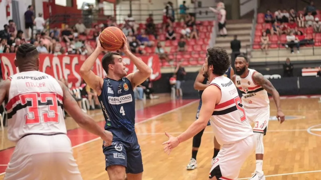 São José vence São Paulo fora de casa e vai à final do Paulista de Basquete